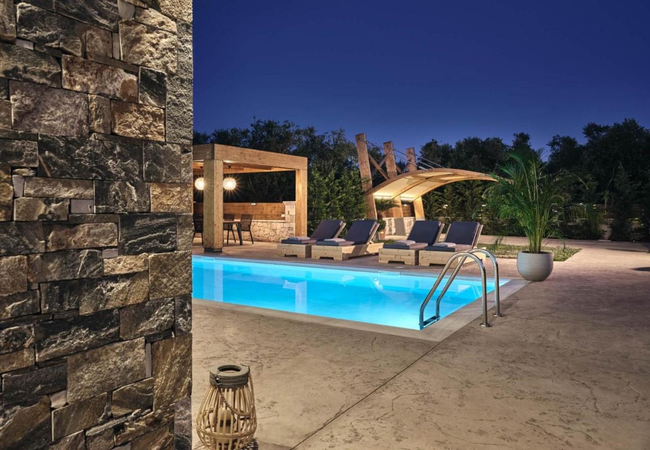 Errikos Family Villa Agios Kirikos  Екстер'єр фото
